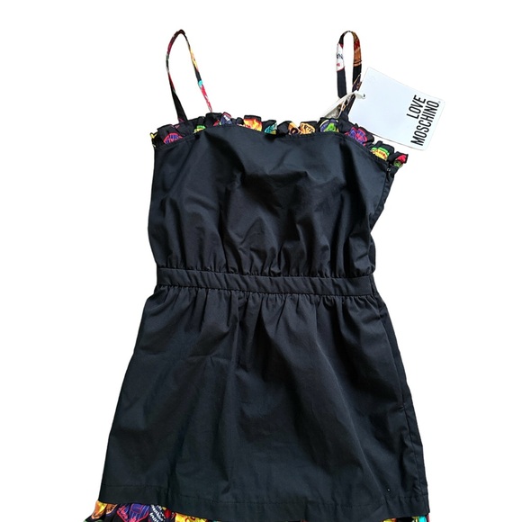Moschino black mini dress with pockets and side zipper. Size 40 is(6-8)NWT $395 - Picture 13 of 15